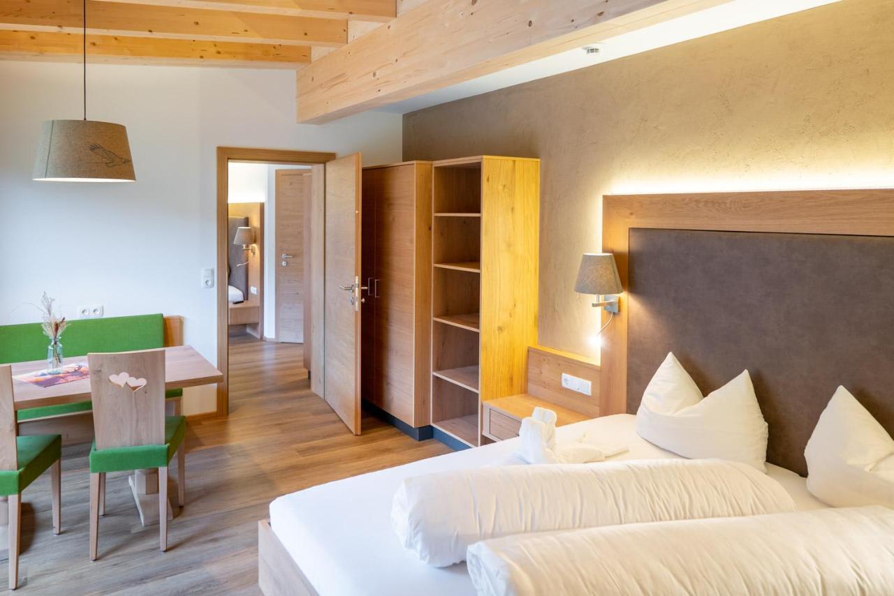 Hotel Tiroler Herz Hinterhornbach Exteriör bild