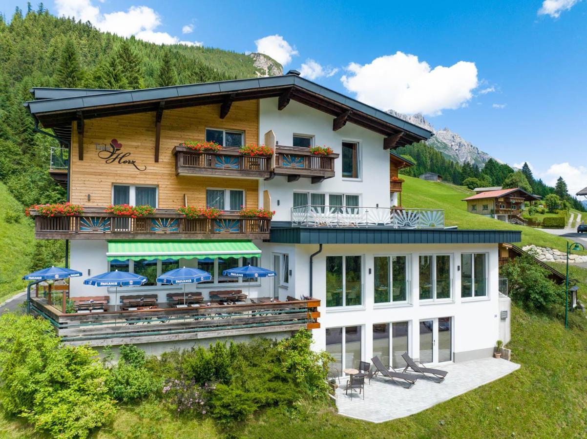 Hotel Tiroler Herz Hinterhornbach Exteriör bild
