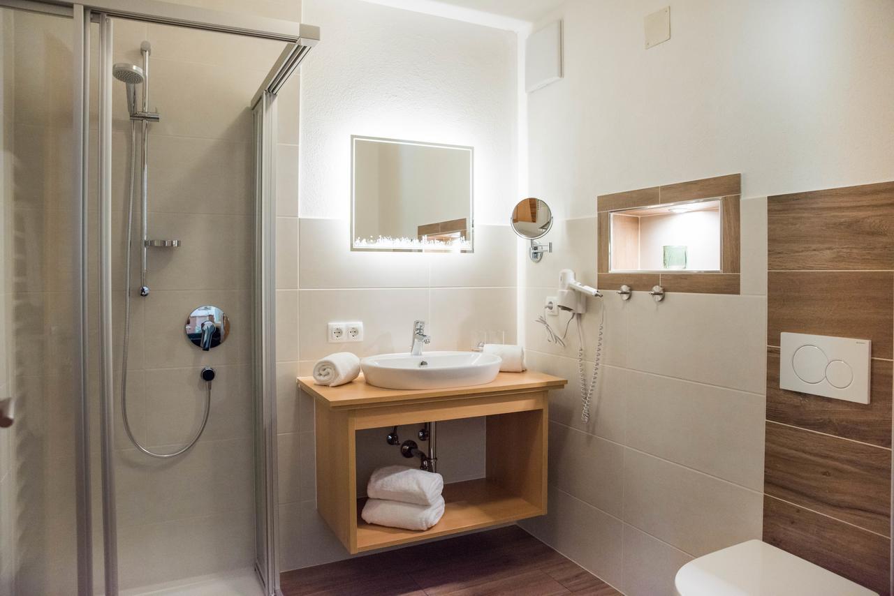 Hotel Tiroler Herz Hinterhornbach Exteriör bild